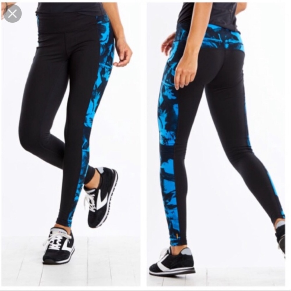 💕SALE💕Lucy Black Blue Leggings with Side Pockets - Picture 2 of 8